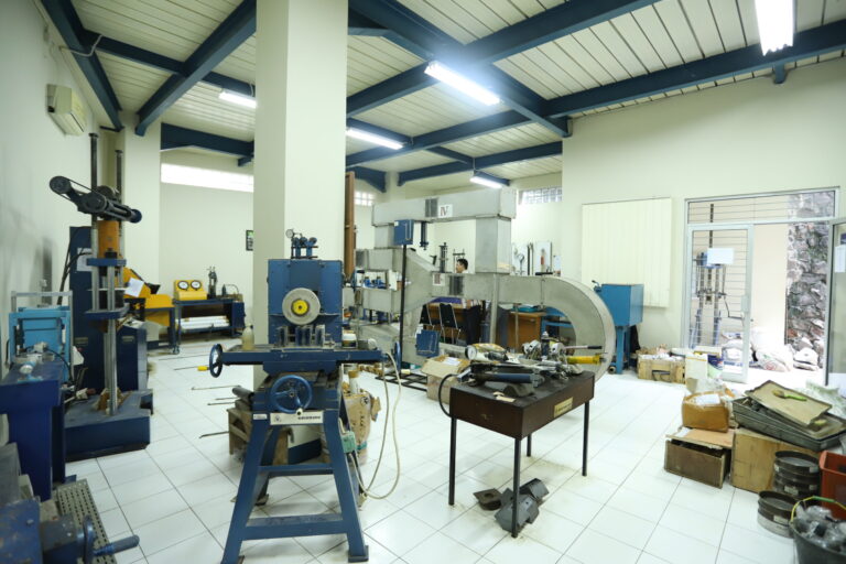 Laboratorium Geomekanika Tambang