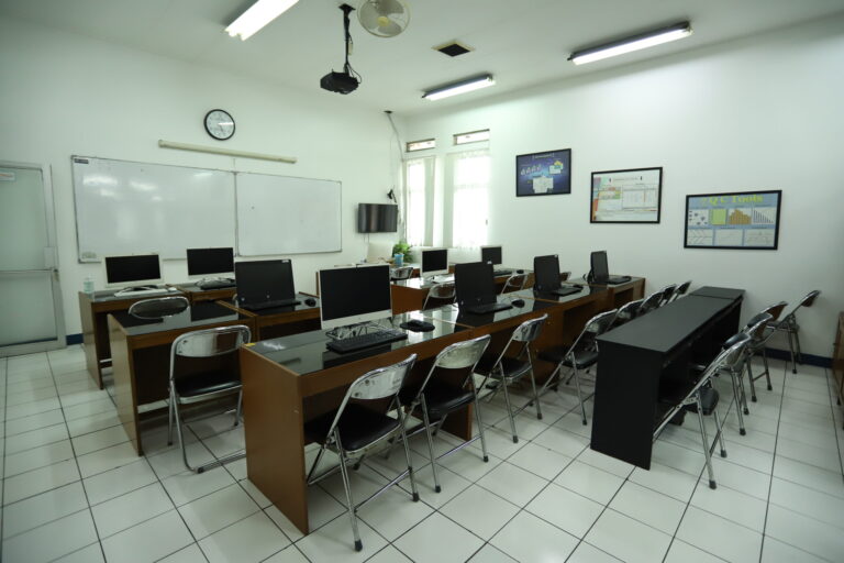 Laboratorium Manajemen Kualitas (Teknik Industri)